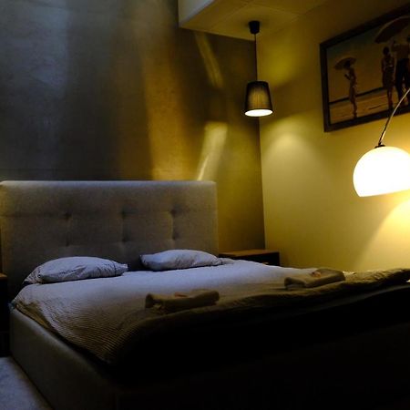 City Apartment Getta Краков Экстерьер фото