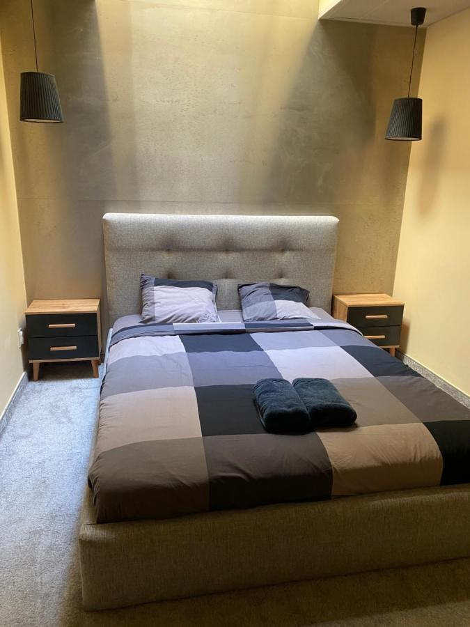 City Apartment Getta Краков Экстерьер фото