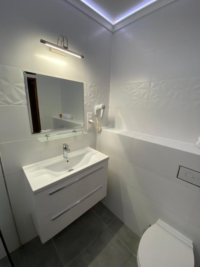 City Apartment Getta Краков Экстерьер фото